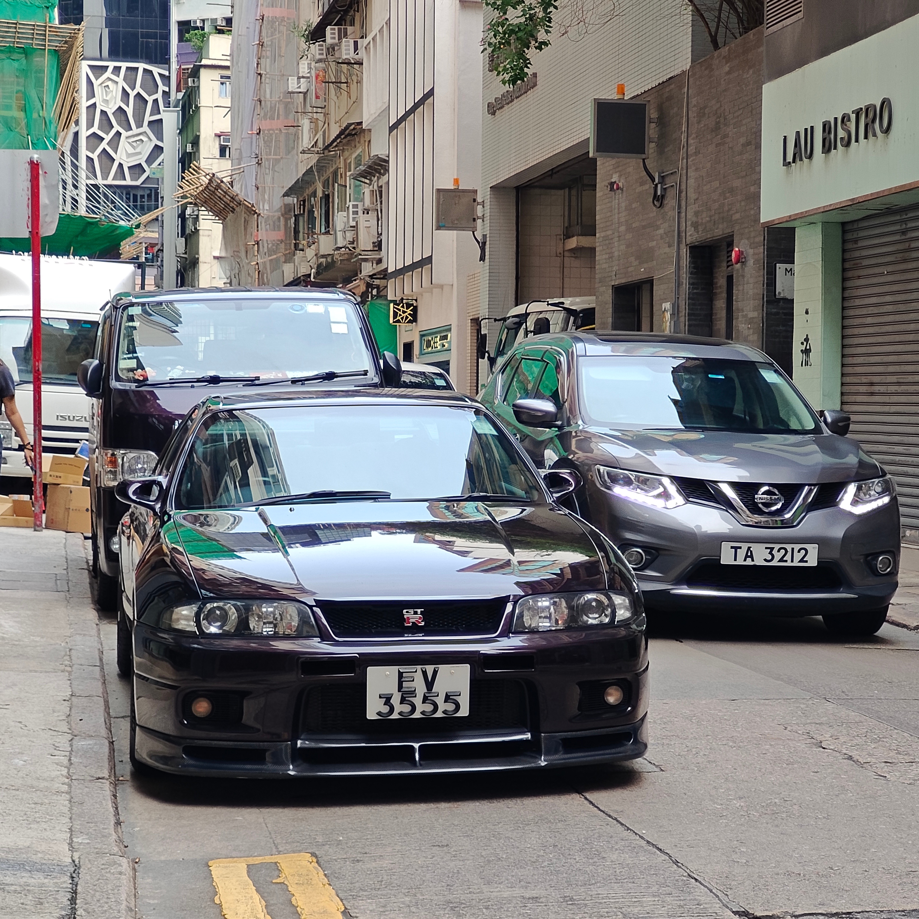 全民拍车 R33 前后两代都神了，就他被提及的比较少。 ​​​