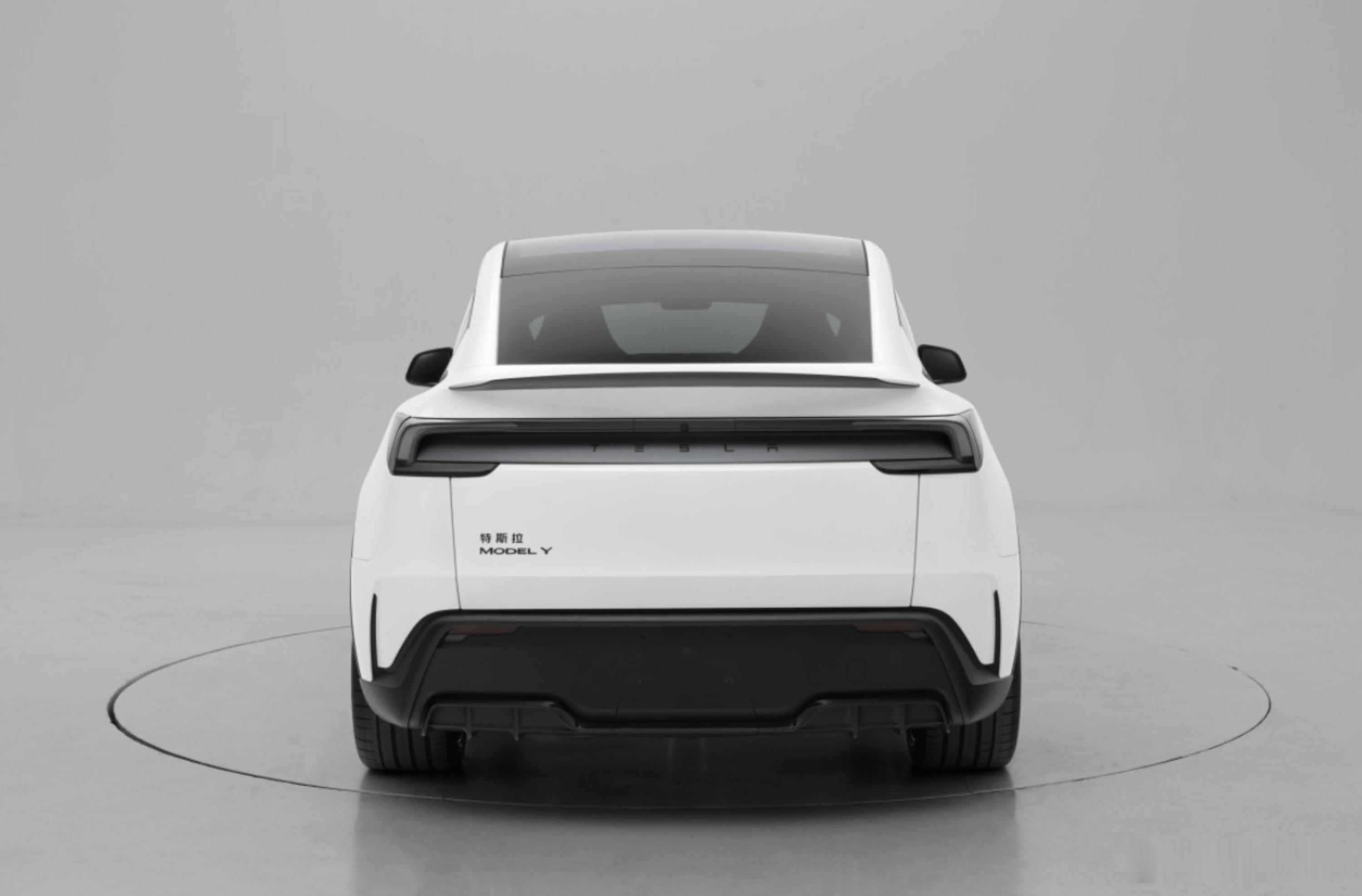 特斯拉Model Y新版本入网工信部，Performance？长宽高：4790*