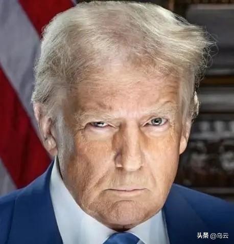 特朗普终于不小心说漏嘴了，美国之前在打压中国。为了遏制中国的发展，美国各种加税，