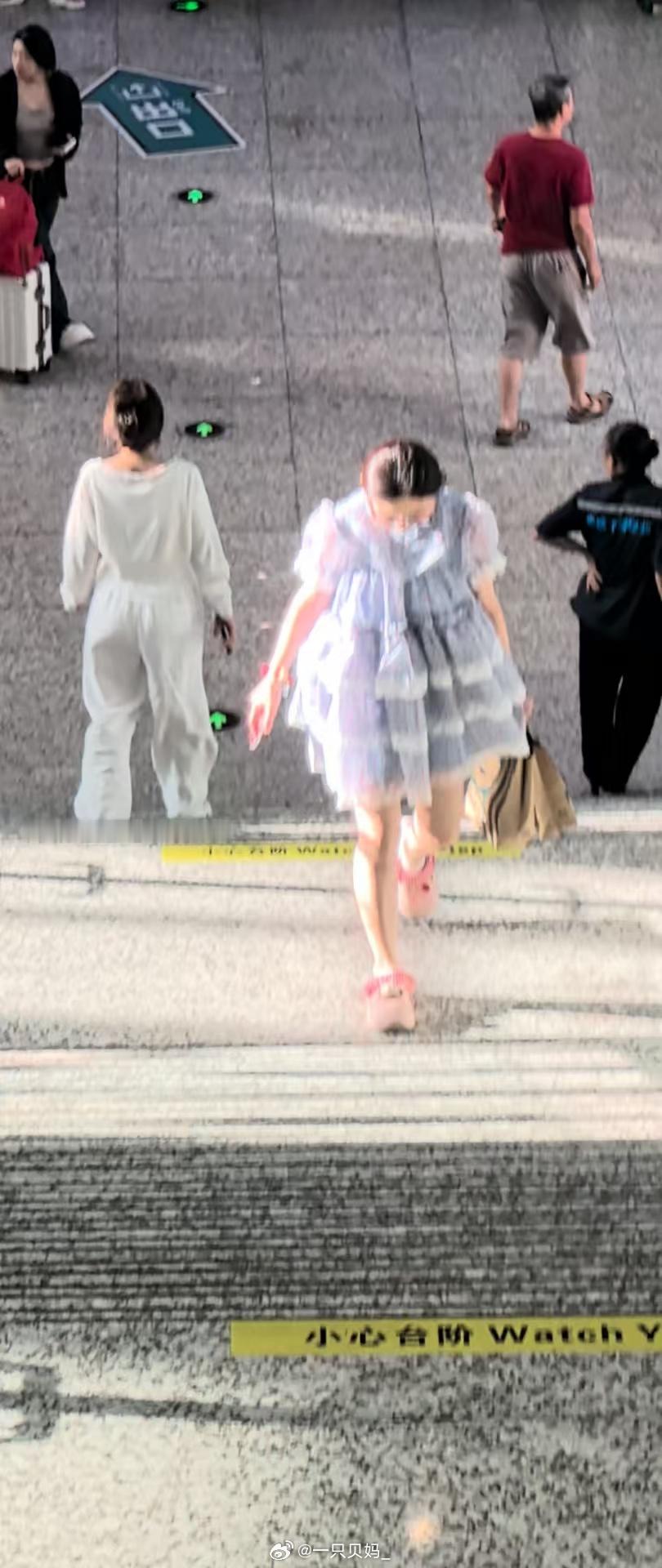 耀祖你妈妈来了