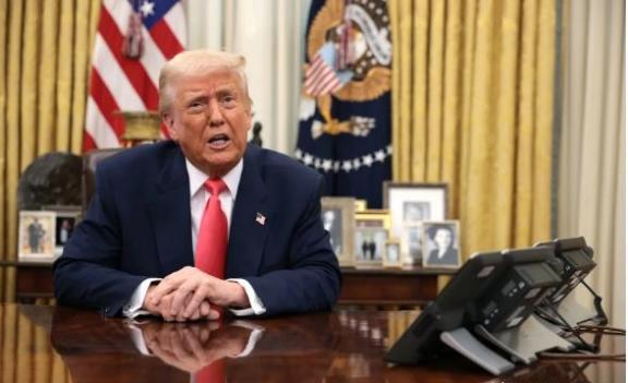 中美关税大战最意外的结果是中国没料到的，美国原来的“绝招”是用俄罗斯的那套对付中