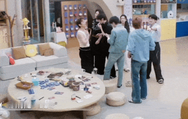檀健次遇到高瀚宇没了力气和手段檀健次遇到高瀚宇就自动降智！前面还急着练舞，后面就
