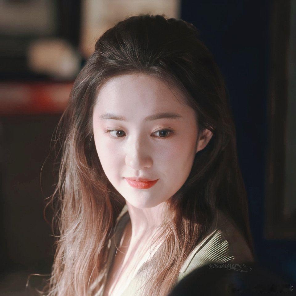#刘亦菲梦女##刘亦菲[超话]# 这才是真正的女神，足夠自信的神仙姐姐！ 下辈子