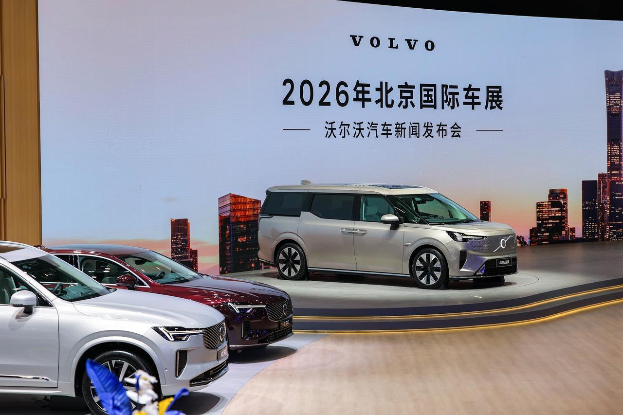 近日，2026北京车展开幕，汇集了国内外众多车企，可以说是相当热闹，更有不受车企