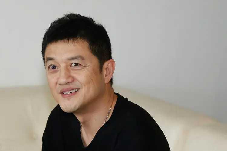 李亚鹏才是大写的好人，就凭这“3件事”，谢霆锋一辈子都比不上
 
在娱乐圈这个纷