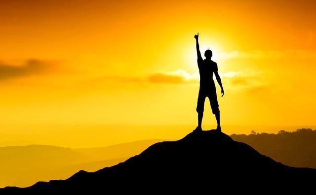 我们是连自我介绍都不会的人。(三)


一次普通的露营经历，却引发了一场关于“发