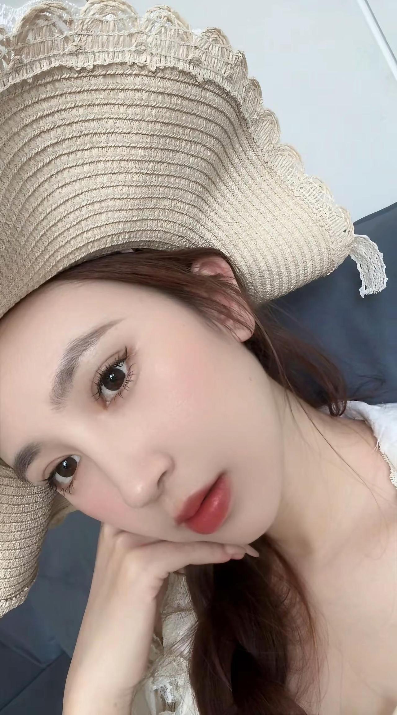 喜欢黑丝 就不要来招惹我们这些屌丝啊