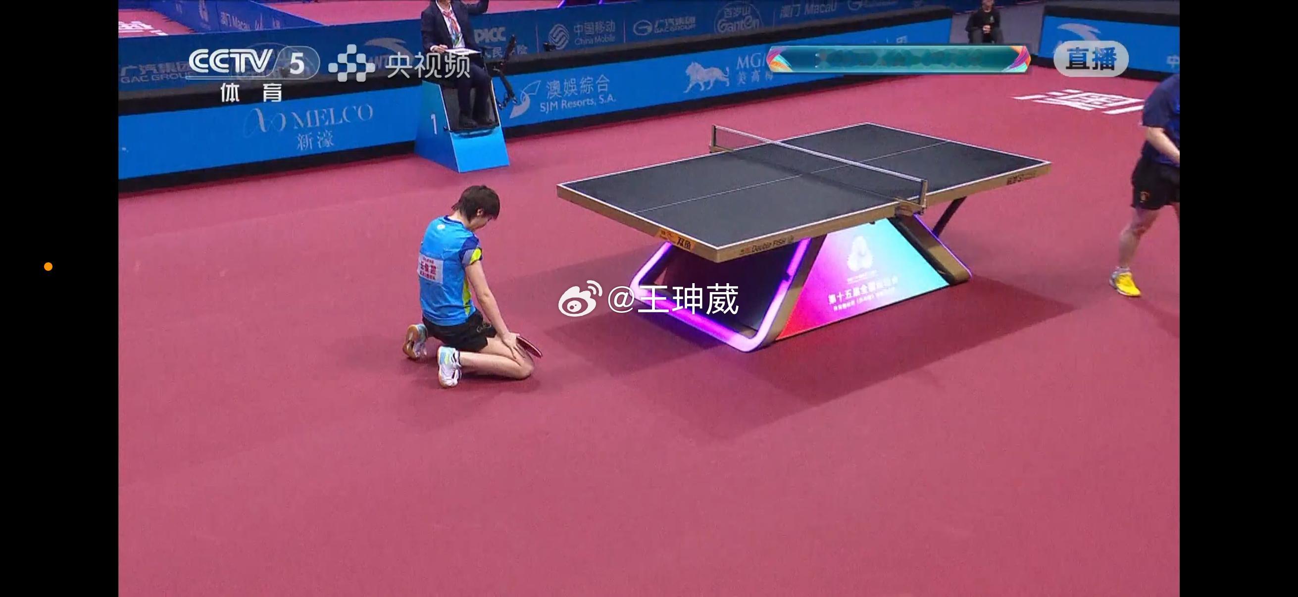 这是什么剧情，第五局双方打到14-14，神仙打架真是难分伯仲的一场对垒。 