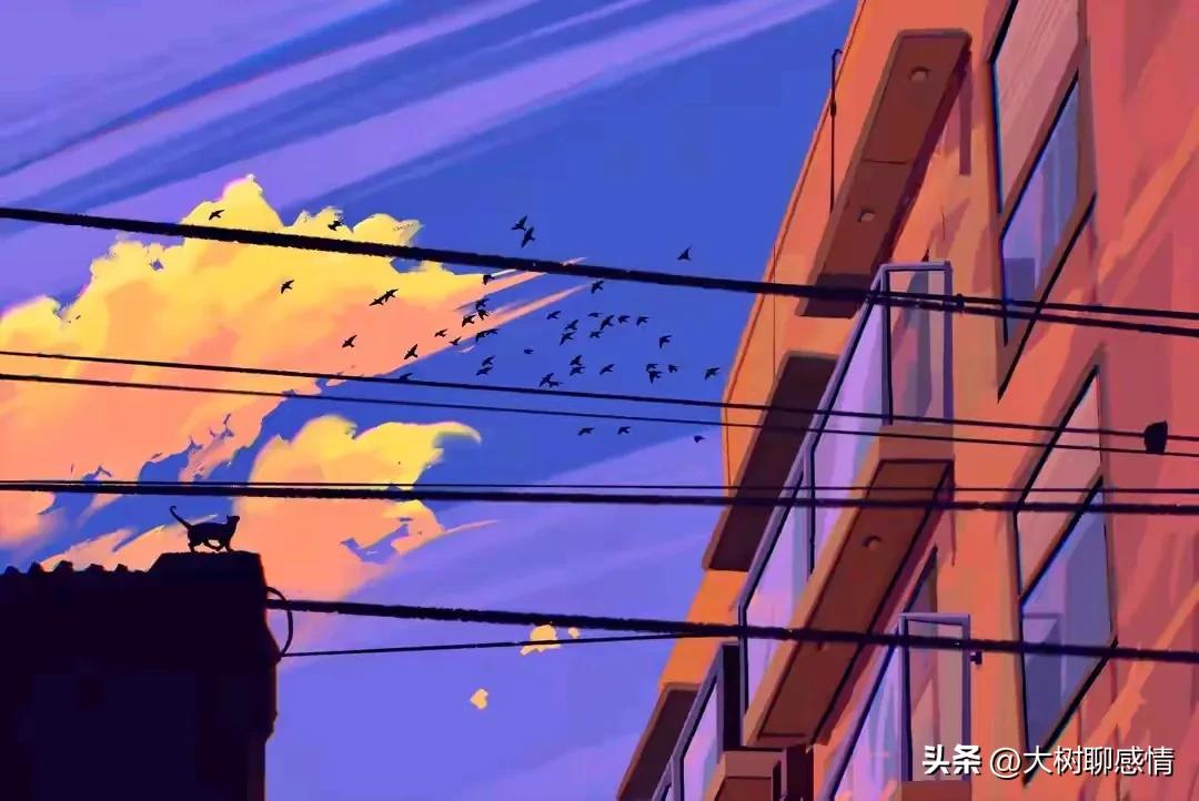 我有两套房子，最近准备急用钱，就打算卖一套。那天和小姨吃饭，说起这事。她随口问我