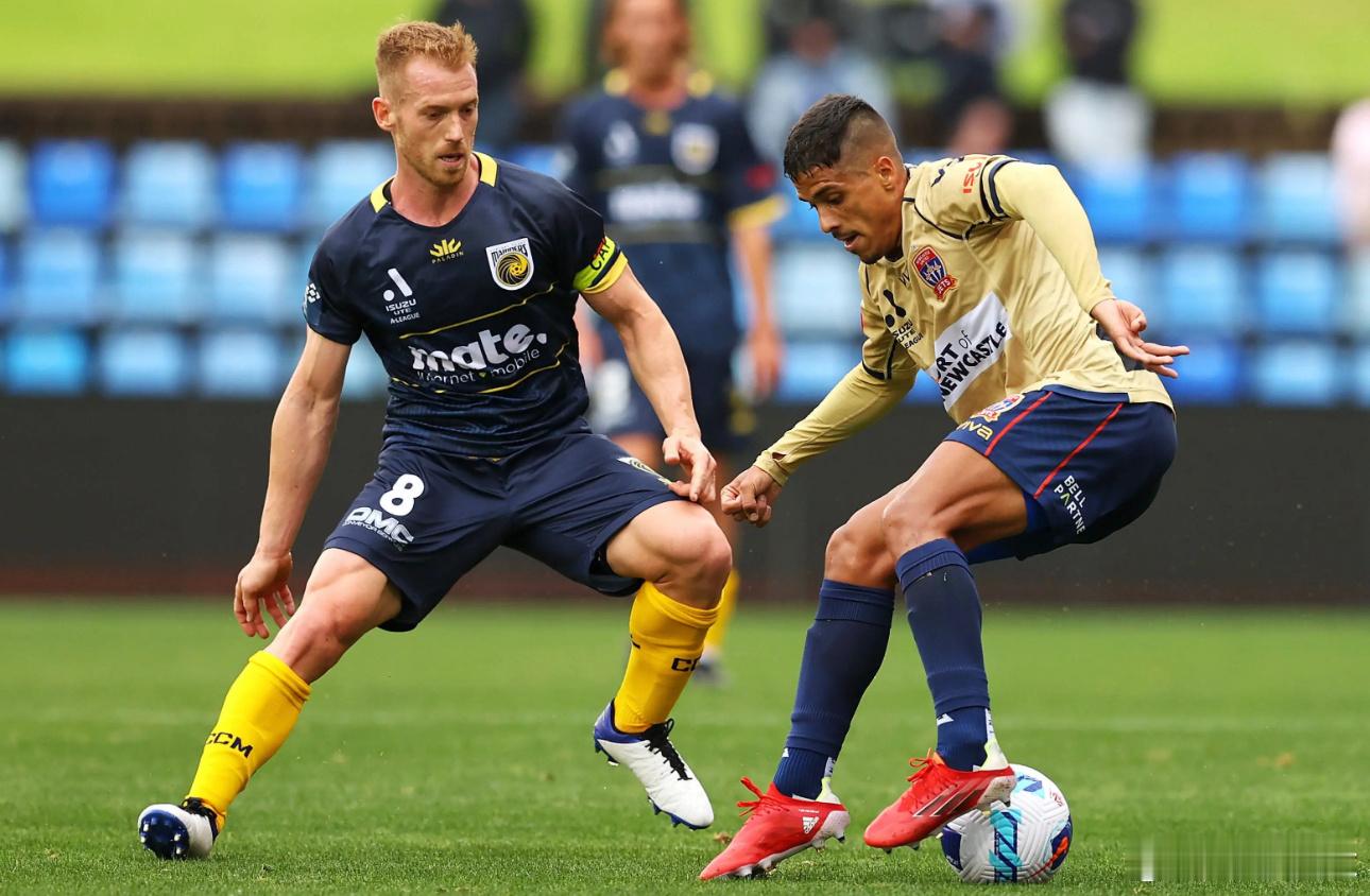 003阿德莱德联vs墨尔本胜利推荐：负比分：1-2,1-3解析：阿德莱德联2轮不