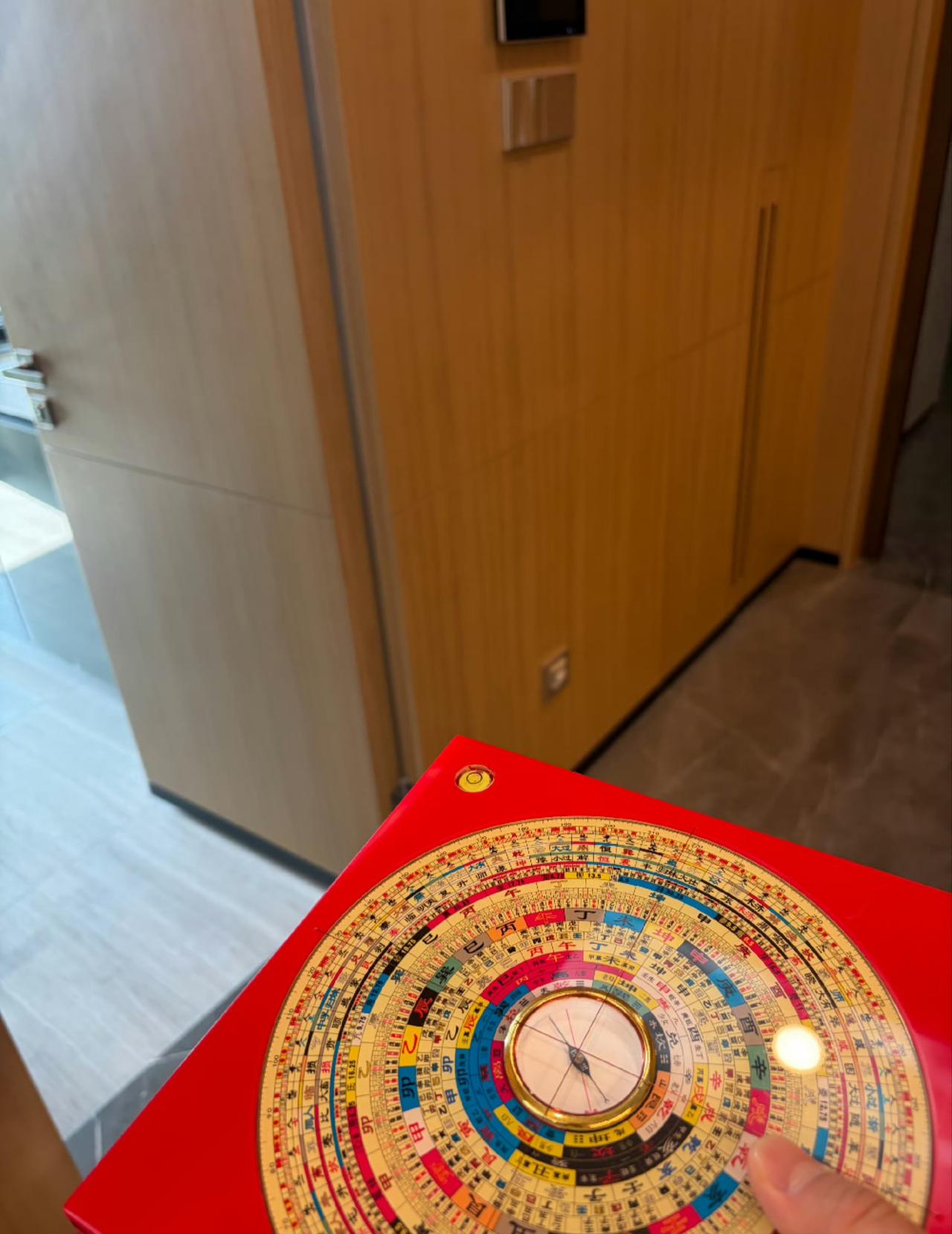 今日运势：丙午年辛卯月己卯日 2026.3.6日

鼠：小吉多找人帮忙
牛：避免