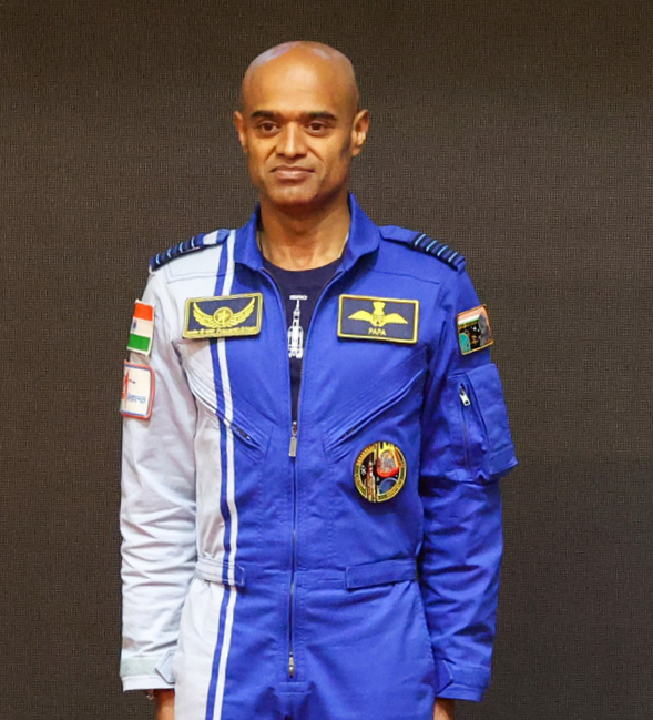 今天是印度预备航天员Prasanth Nair的50岁生日。除了他之外的另外三名