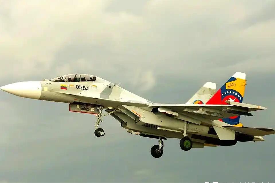 看到伊朗的情况，委内瑞拉民众后悔了
最近委内瑞拉人民怒了，原本以为美国带走马杜罗