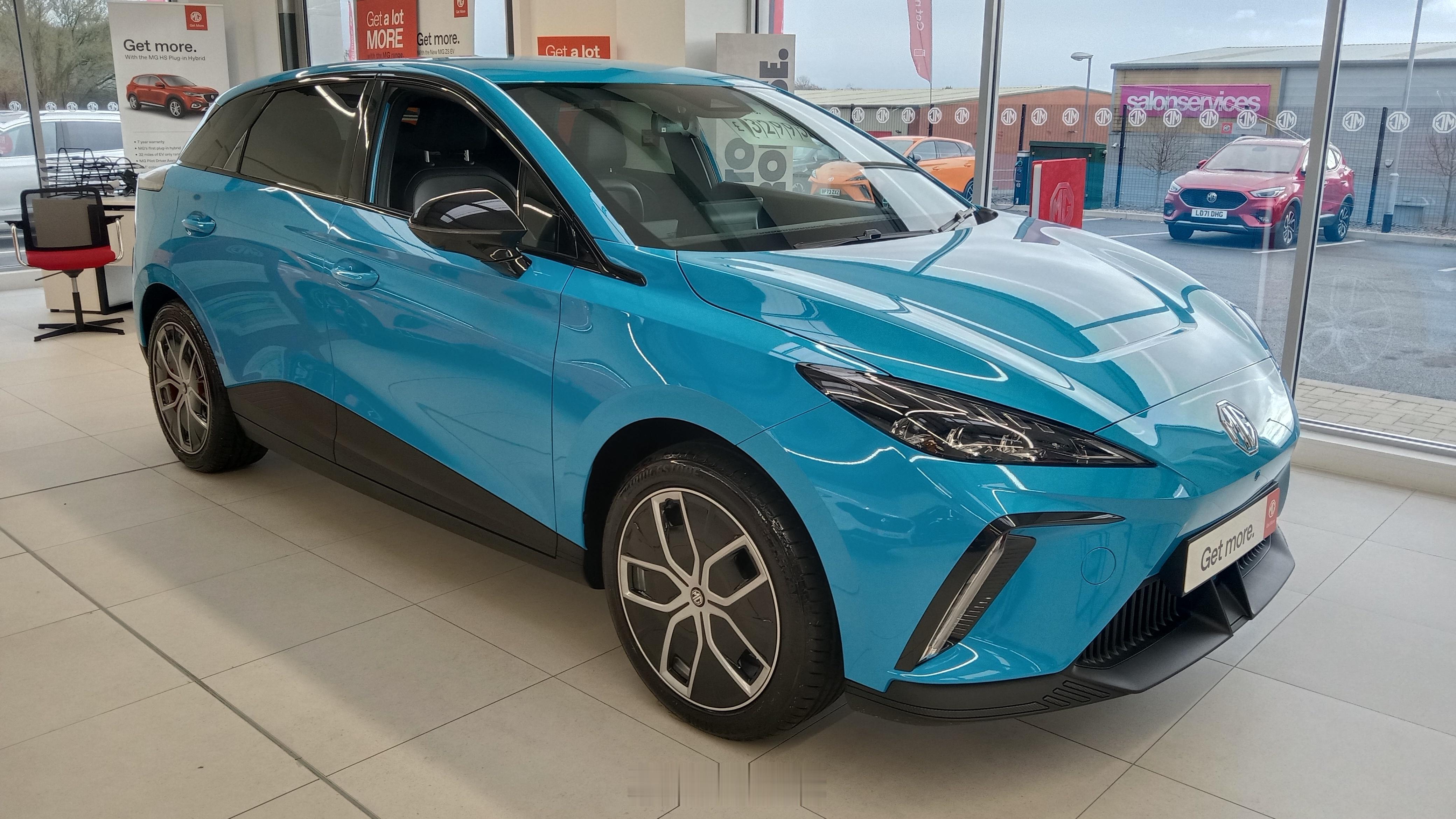 据Autocar，MG计划2028年在西班牙生产新电动车。中国车企出海，不只是把