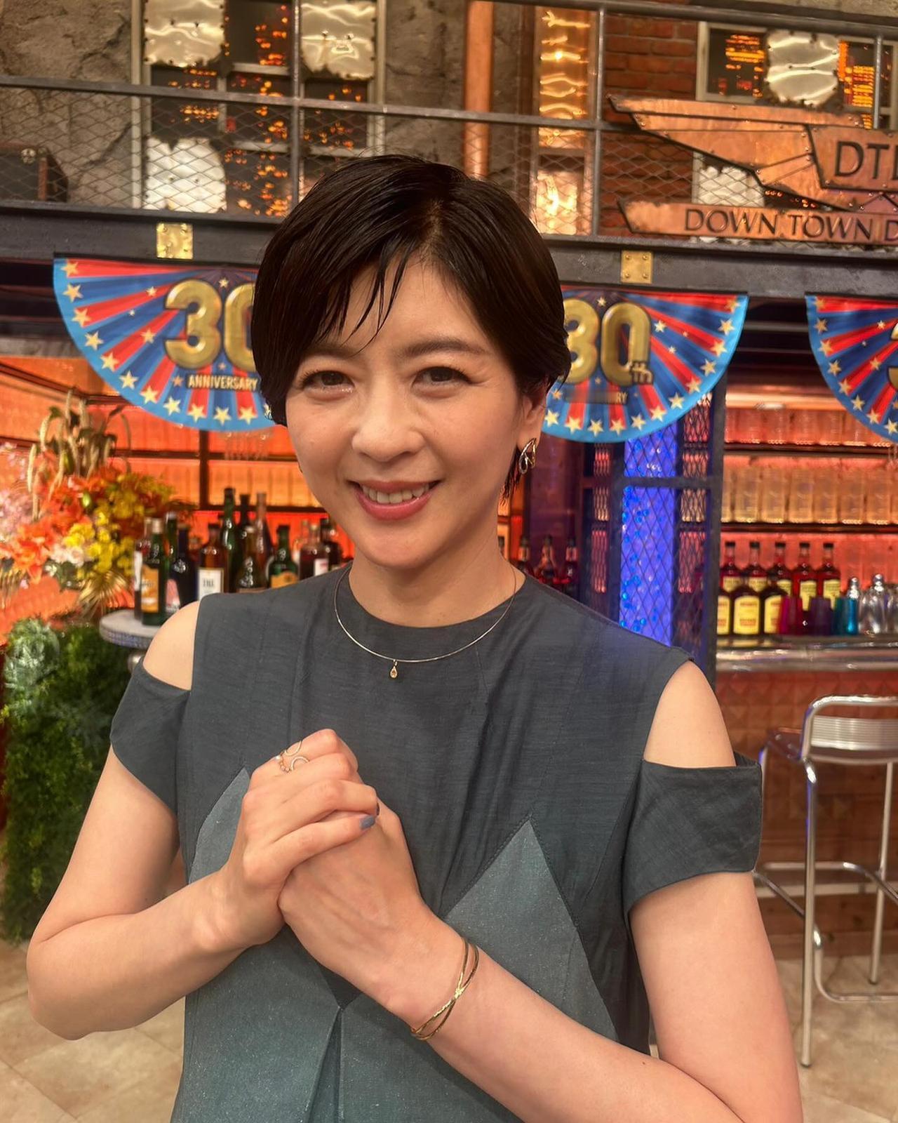 她在1994年和李连杰一起合作电影《精武英雄》，饰演女主角“山田光子”，她姐姐还