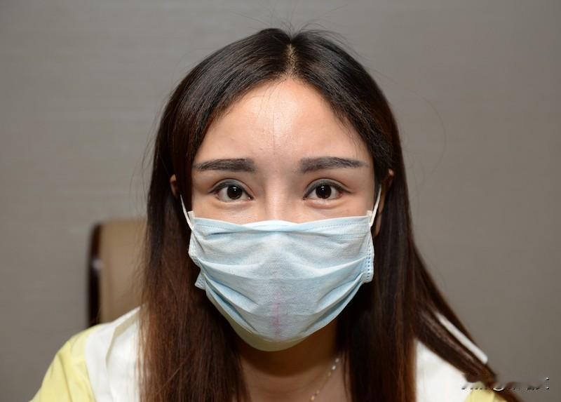 刚刚看个视频看的我挺无语的，一个美女，真的是美女，特别好看，她找媒体说，由于做手