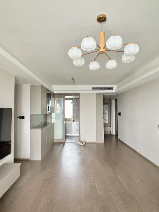 说实话寒酸吗？软装花了5w😢