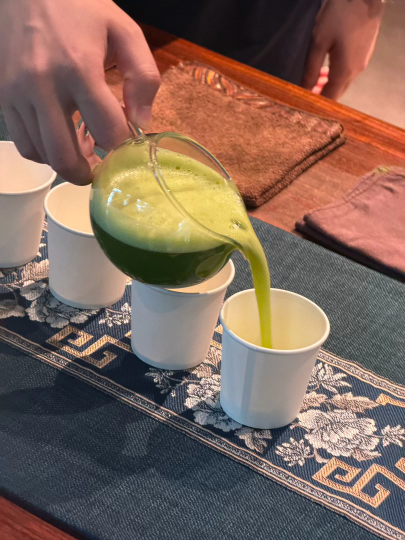 朋友说径山寺很灵努力早起去了一次！好漂亮………… 