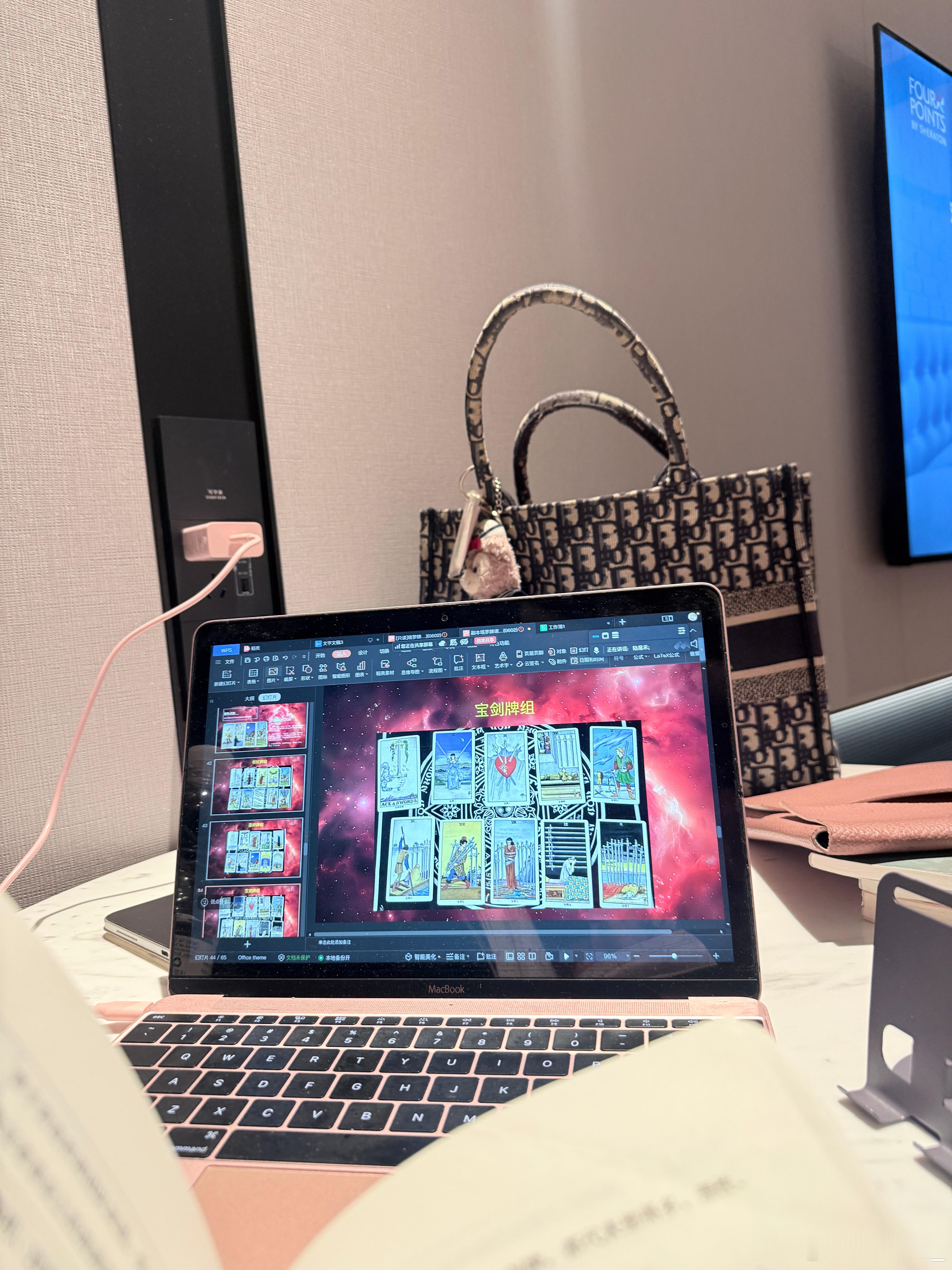 胖子也可以保持美丽的捏以前很在意别人评价现在不在意了 从内心接纳自己就是会很好看