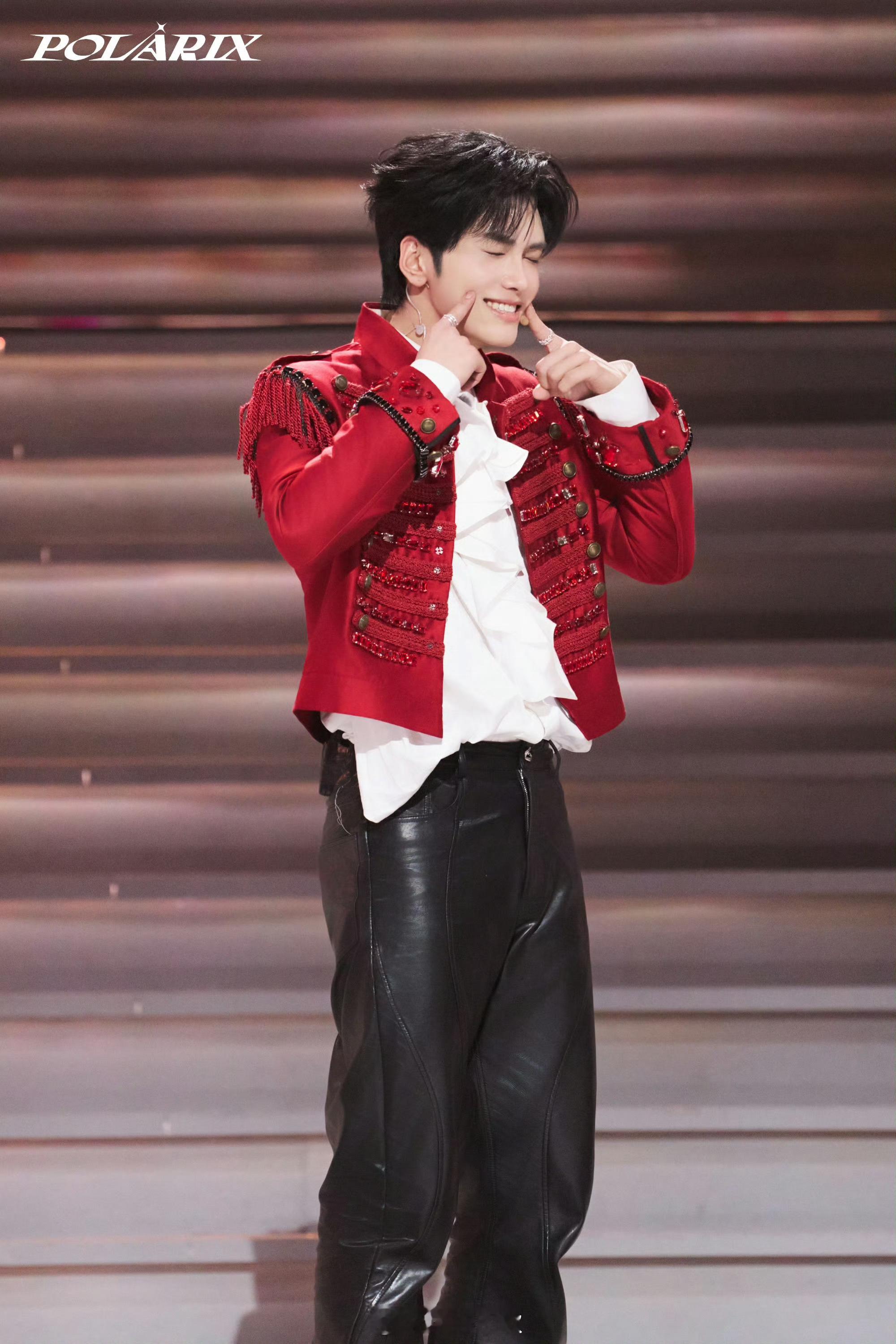 邵子恒这就是你想要的曝光吗邵子恒，你要的曝光来了！🔥 这波舞台燃到炸，满意了吗