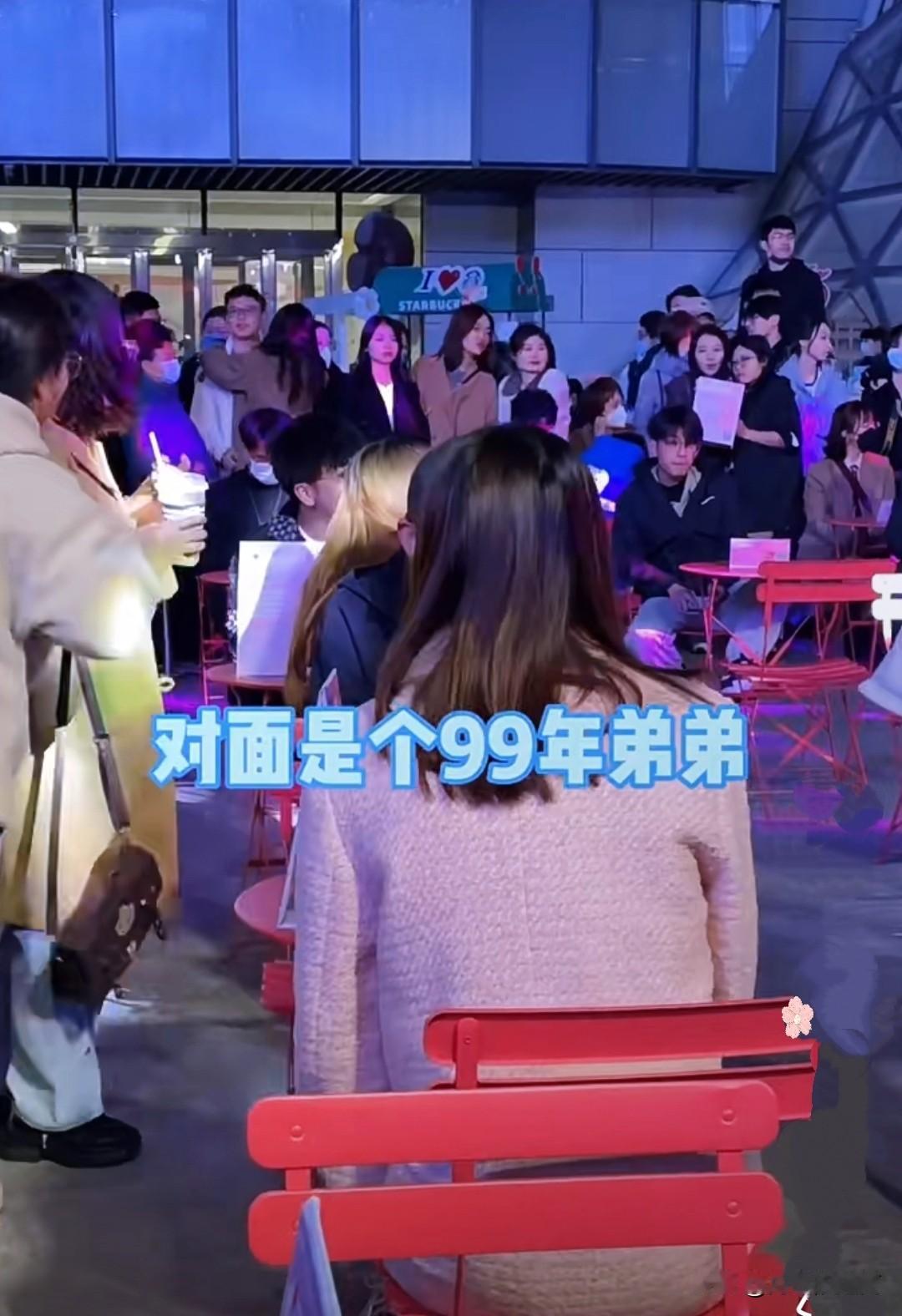 哎呦喂！

自己条件一般，还想找个高富帅！

不接收35岁以上大龄剩女，因为她们