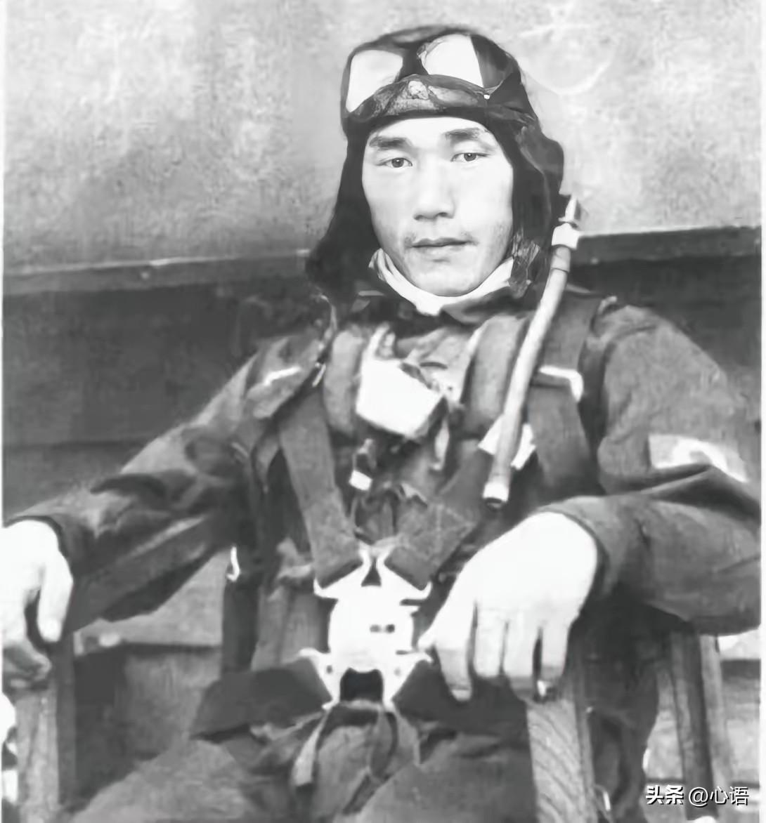 1939年日军王牌飞行员跳伞后滥杀船工，川军团长下令全线围剿，作恶者尽数毙命。