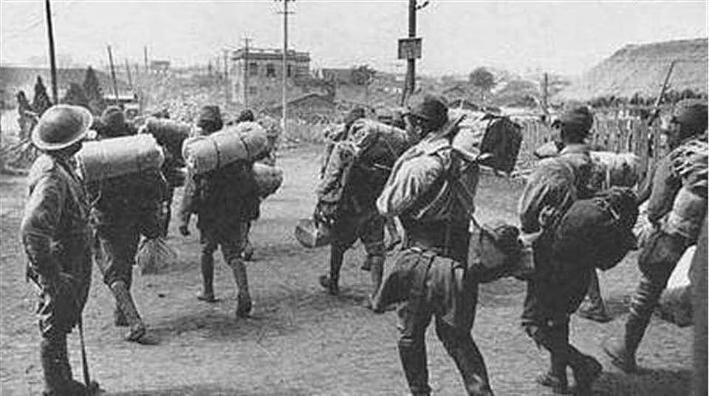 1944年，鲁北根据地的民兵抓获了一名鬼子飞行员，却没承想还是一条身价颇高的“大