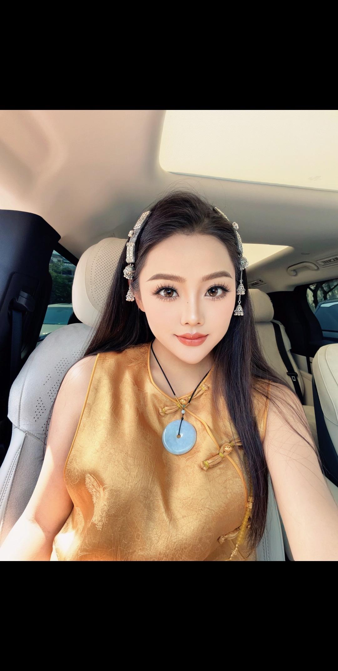 我这辈子我乐意说啥说啥，我乐意干啥干啥，我愿意上哪上哪，你管我干啥呀...