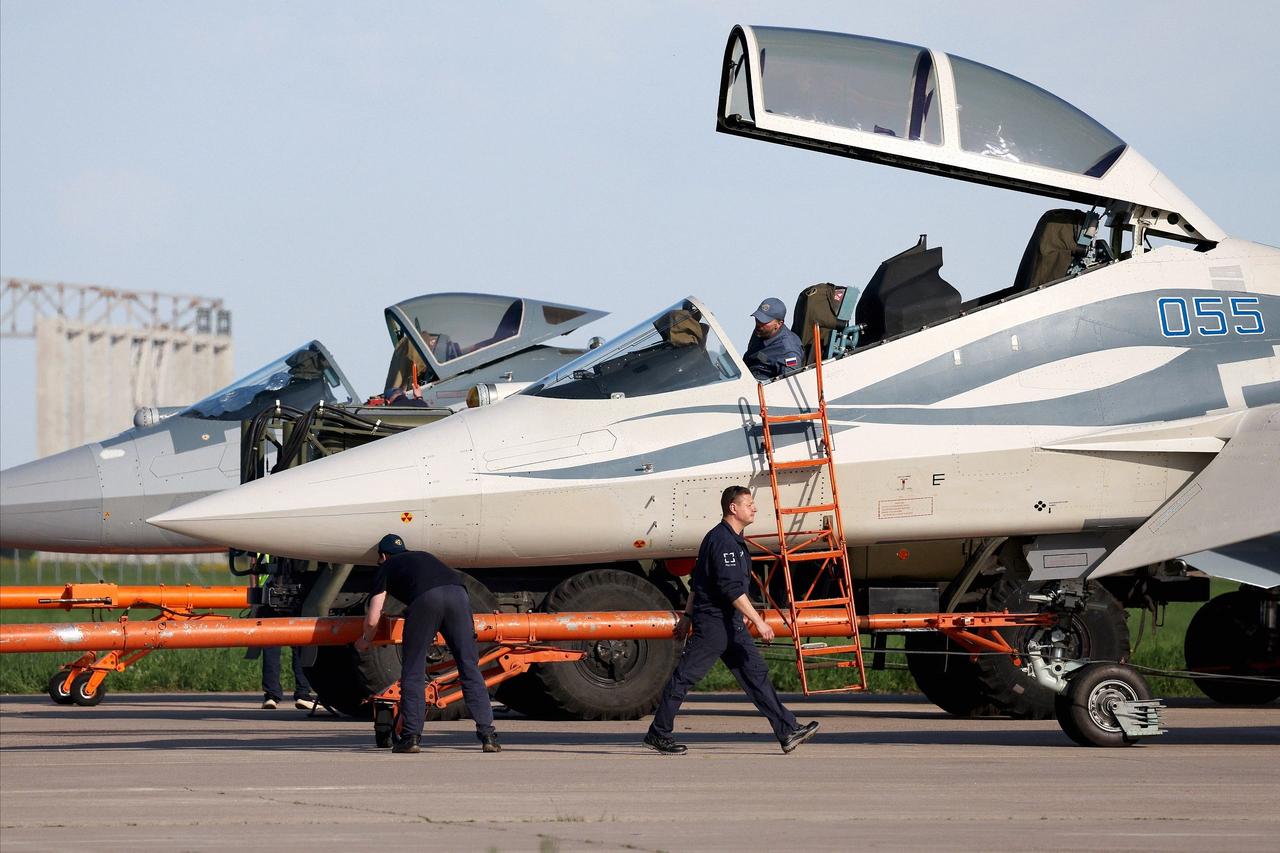 Su-57D
