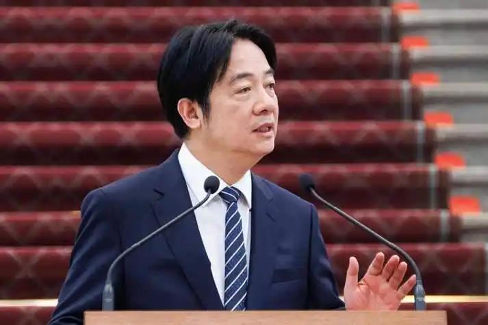 [微风]一件比一件离谱！台湾 要员曾放话：满足这三条件，台湾自动回归，第一实行“