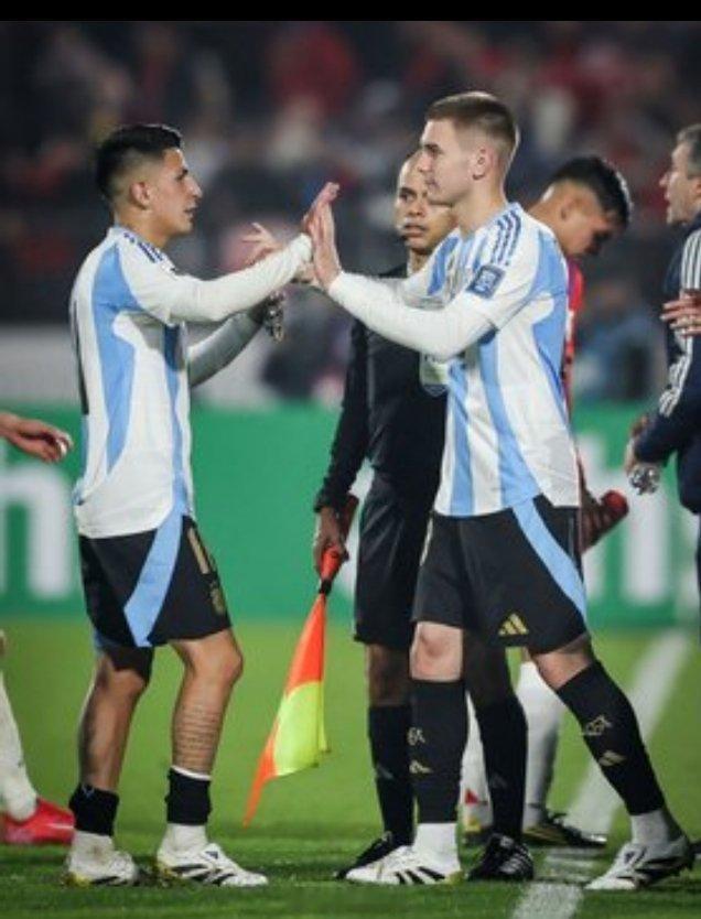 马斯坦托诺阿根廷国家队首秀图片智利0比1阿根廷 ​​​