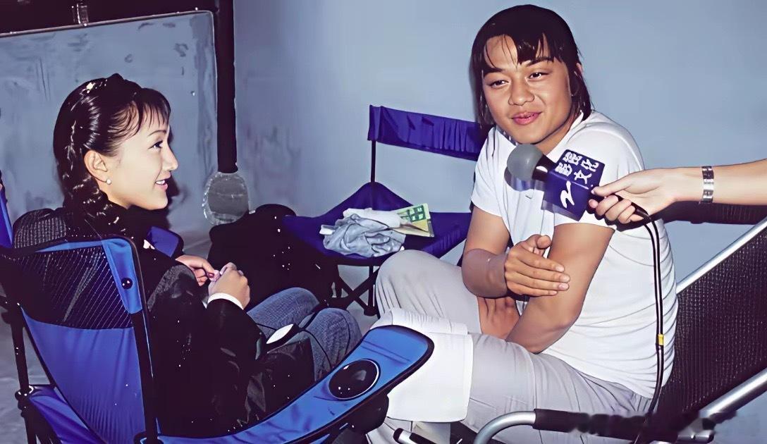 当年李亚鹏和周迅拍《射雕》的时光 