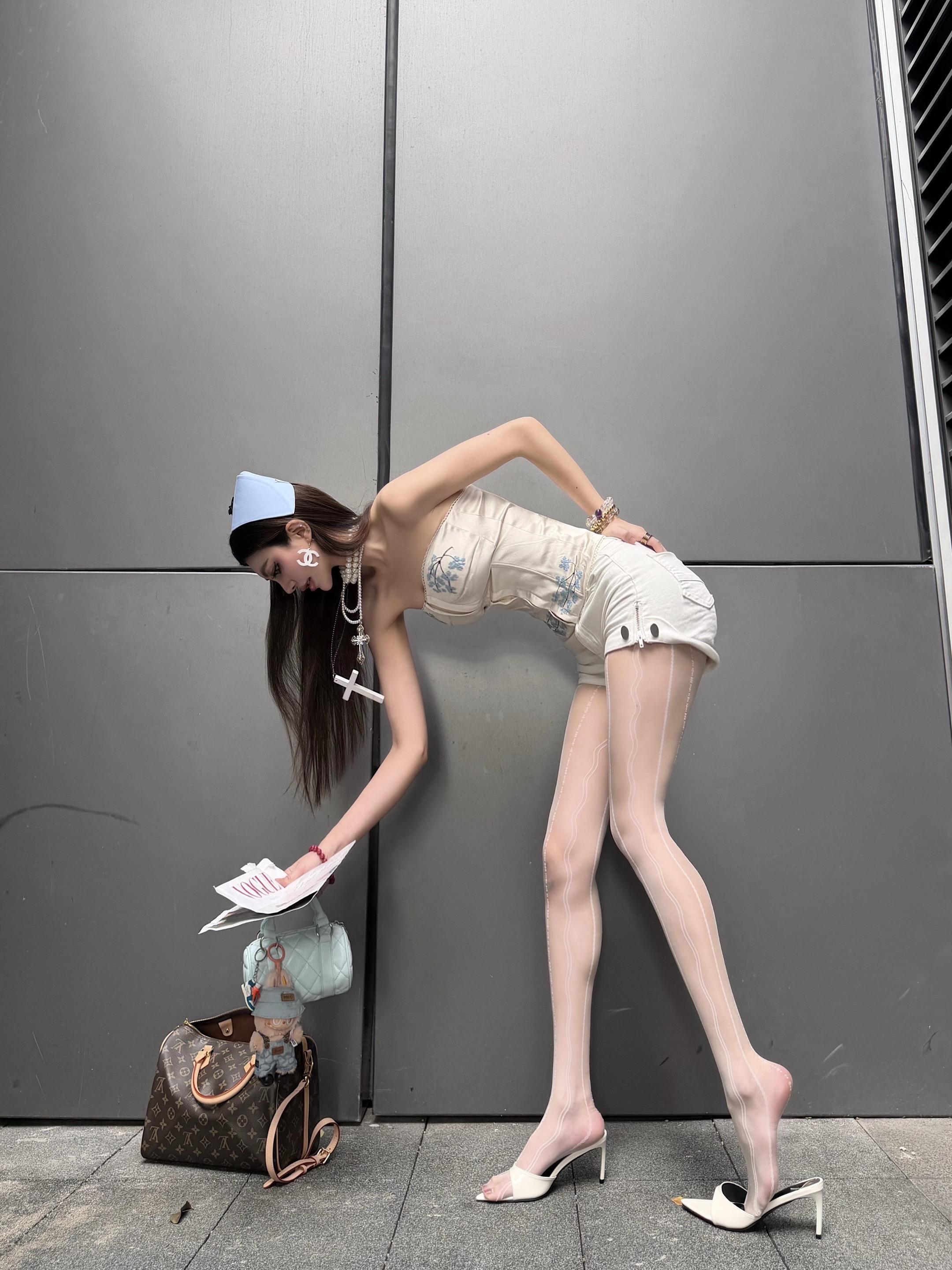 赛级海妖。