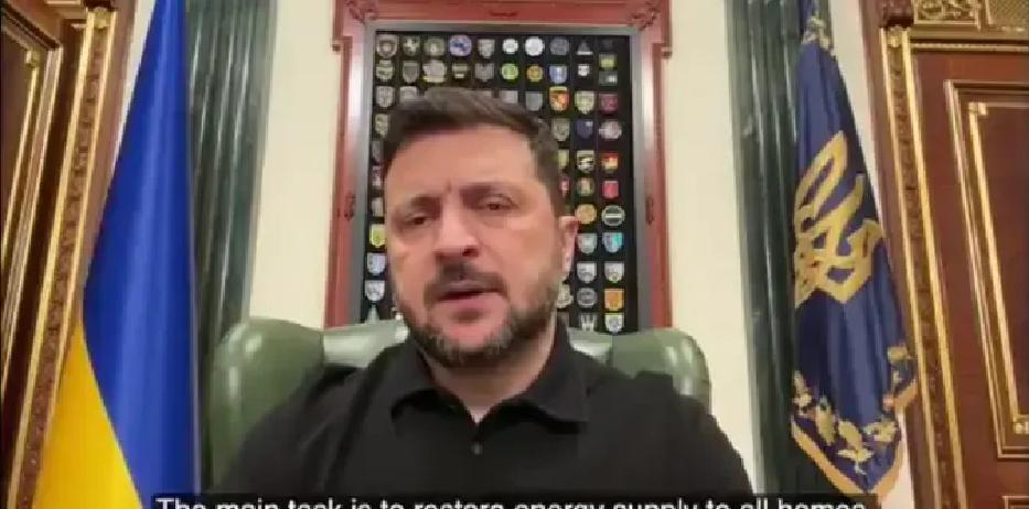 泽连斯基这次高调喊话，核心还是在对外“要支持、要钱、要耐心”。
 
1月12日，