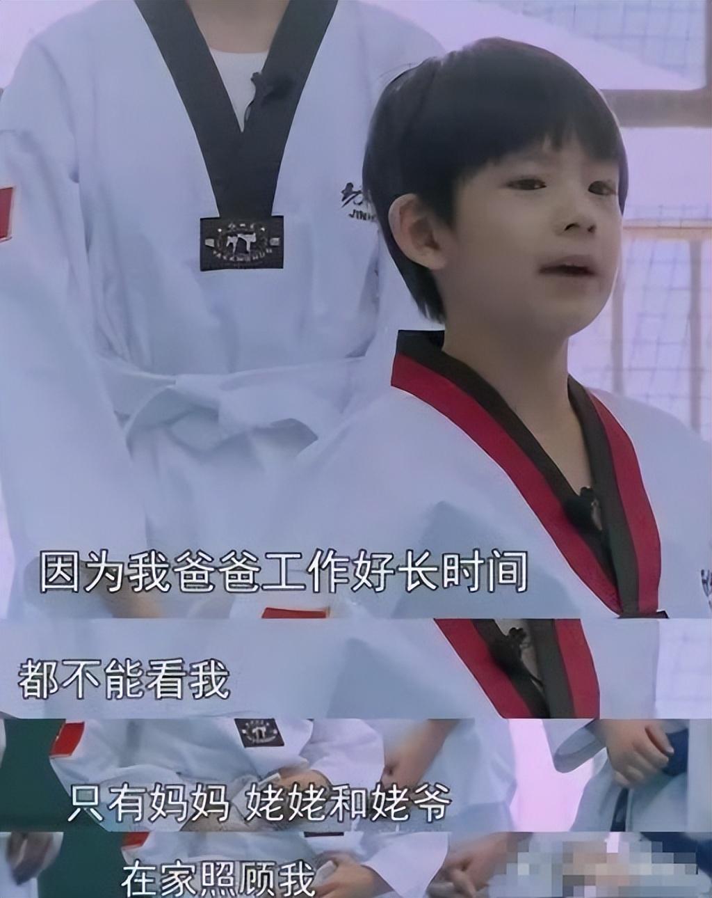 董洁就是一个单纯的女孩子，把人想得太简单。
 
而身在娱乐圈，会无限放大你的所有