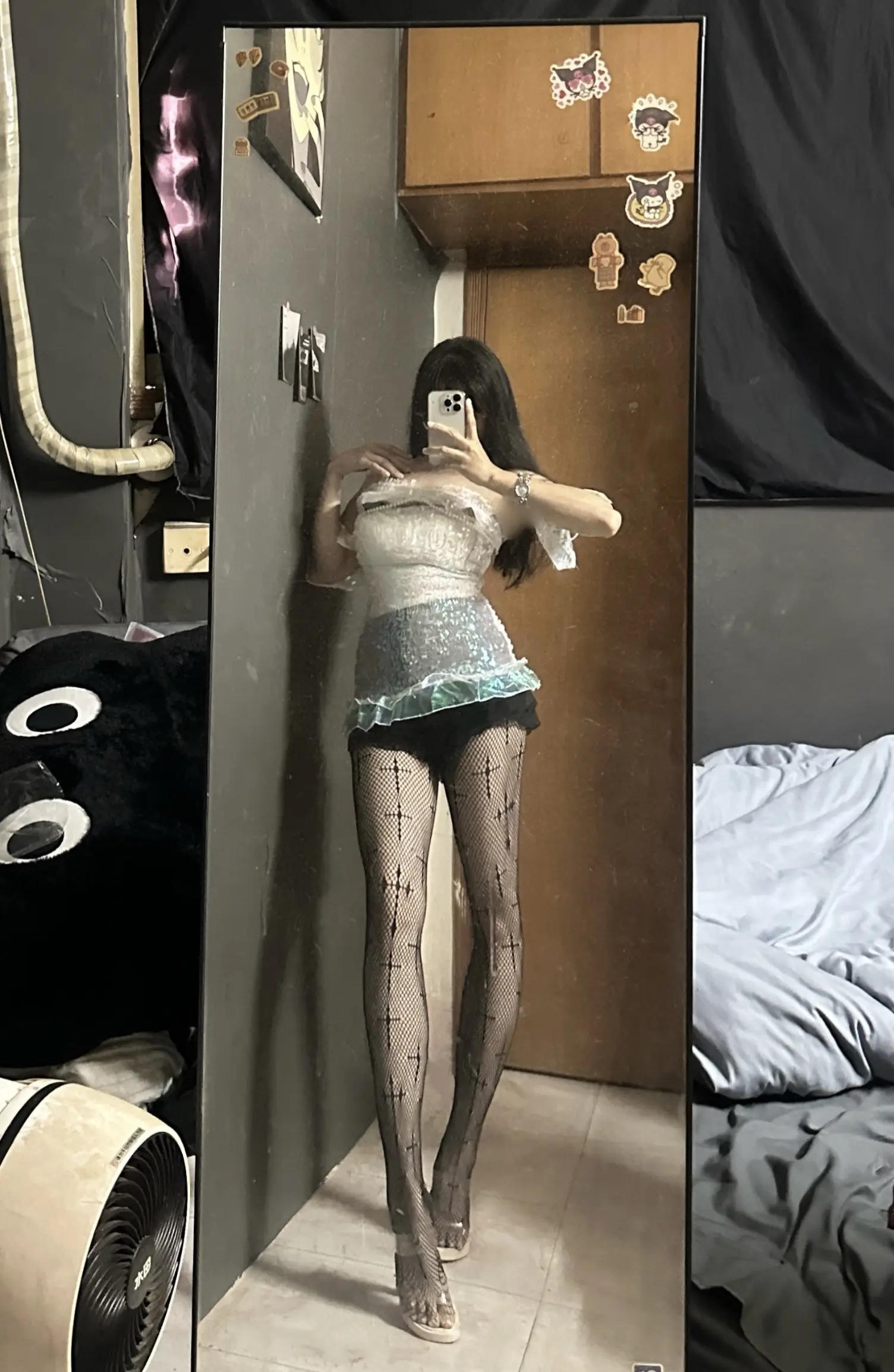 一怒之下我站起来了，两眼一黑我又坐下了