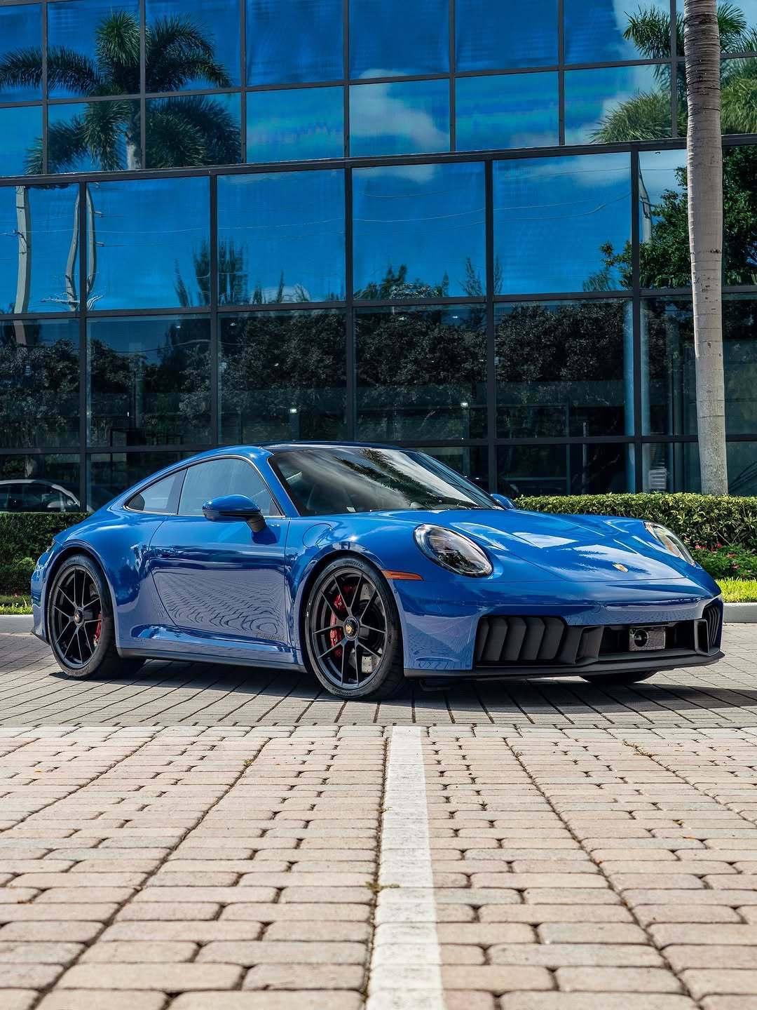 保时捷 911 Carrera 4 GTS 