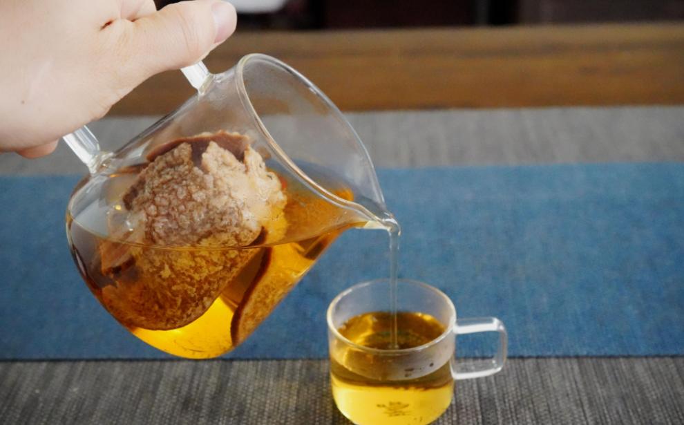 三个天然化痰高手，煮水喝，排老痰，痰湿体质千万不要错过！
喉咙里总像卡着团棉花，