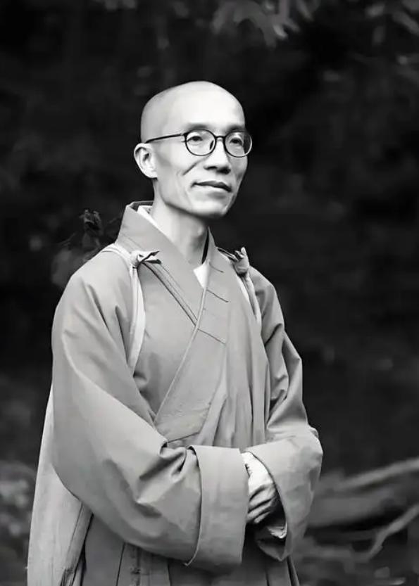 1953年，杀害李大钊的了明禅师，被五花大绑带到刑场准备枪毙，出乎意料，行刑前他