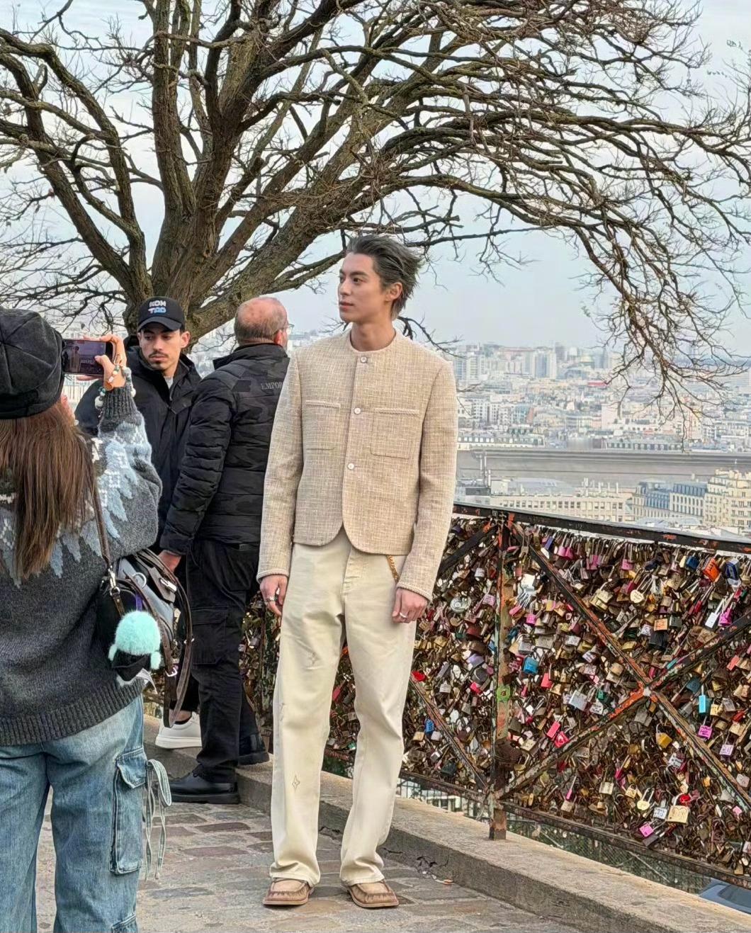 王鹤棣的生图，状态怎么样？LV大秀