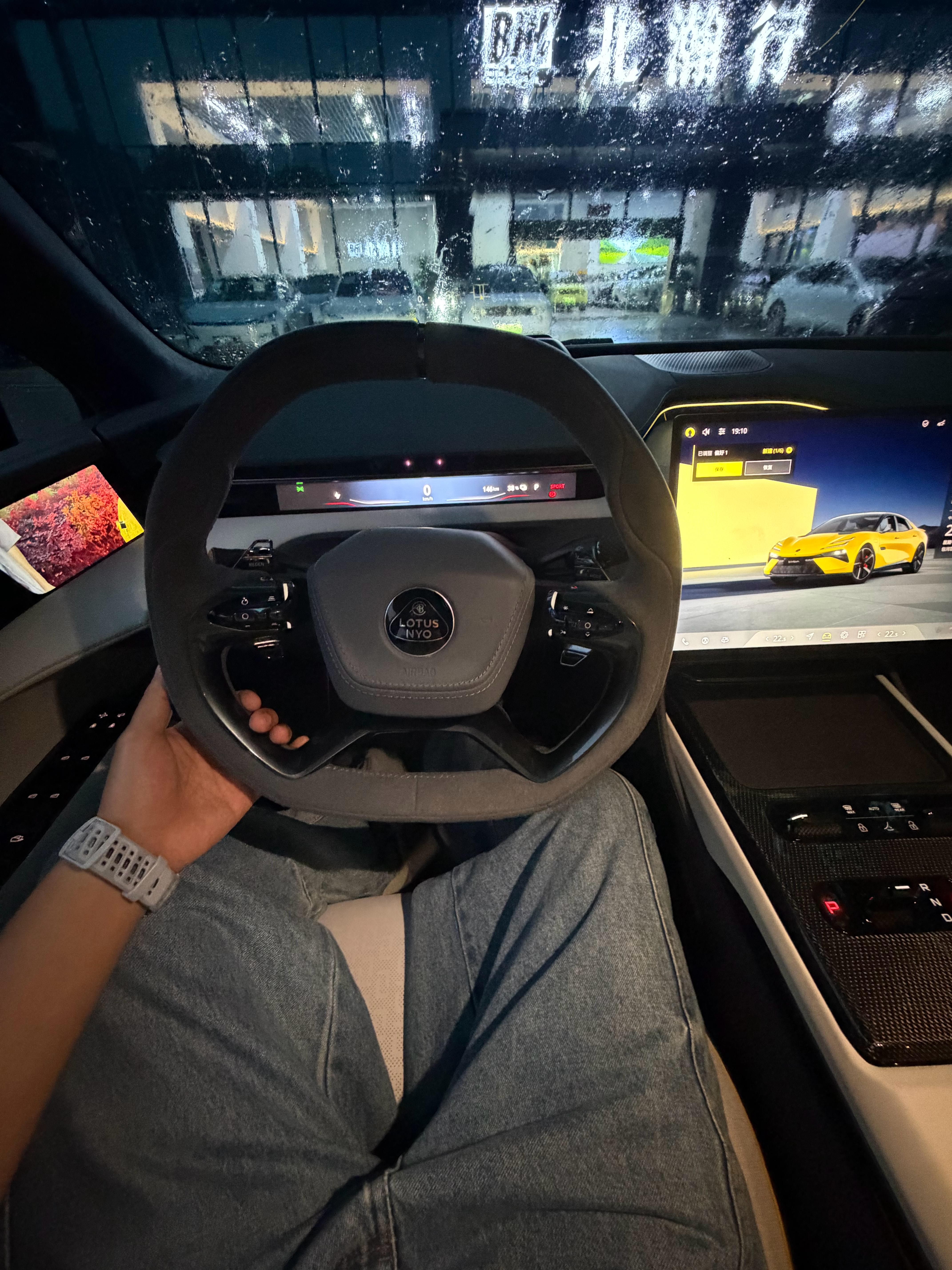 车牌就不漏了，车主信息漏了就发不了了。