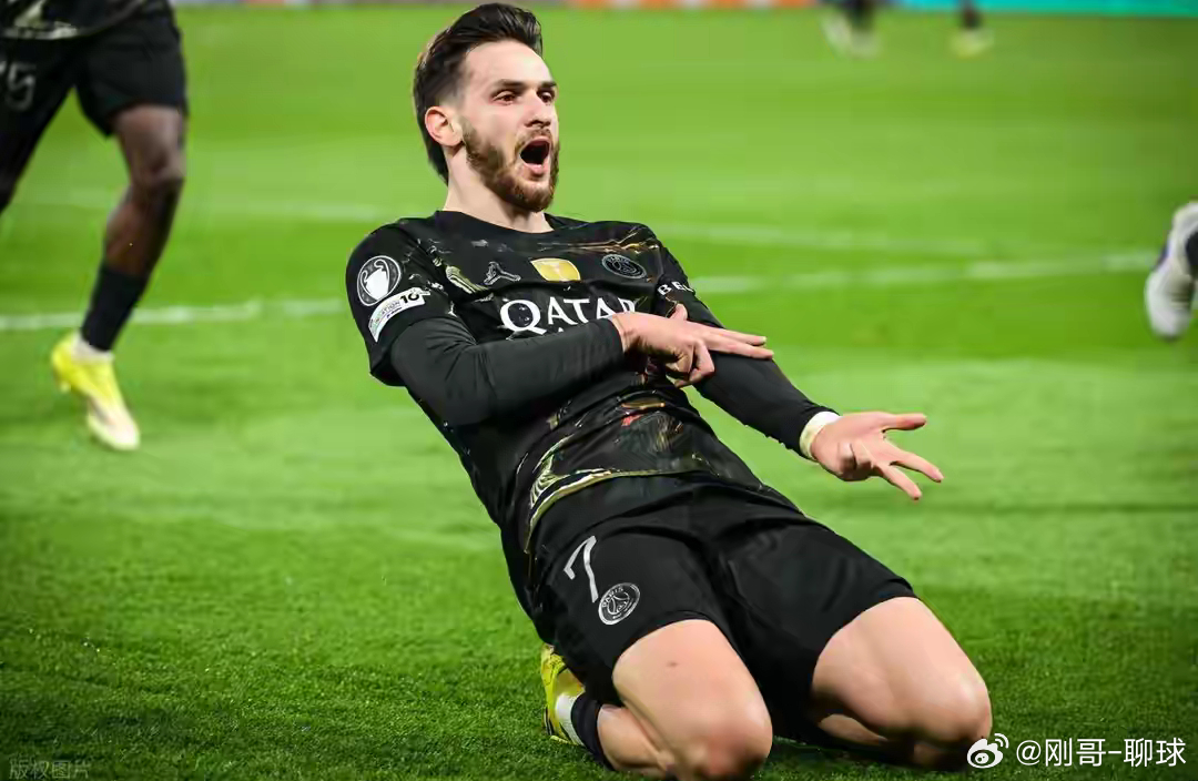 欧冠1/8决赛首回合：巴黎圣日耳曼5-2大胜切尔西，手握3球优势基本锁定八强巴黎