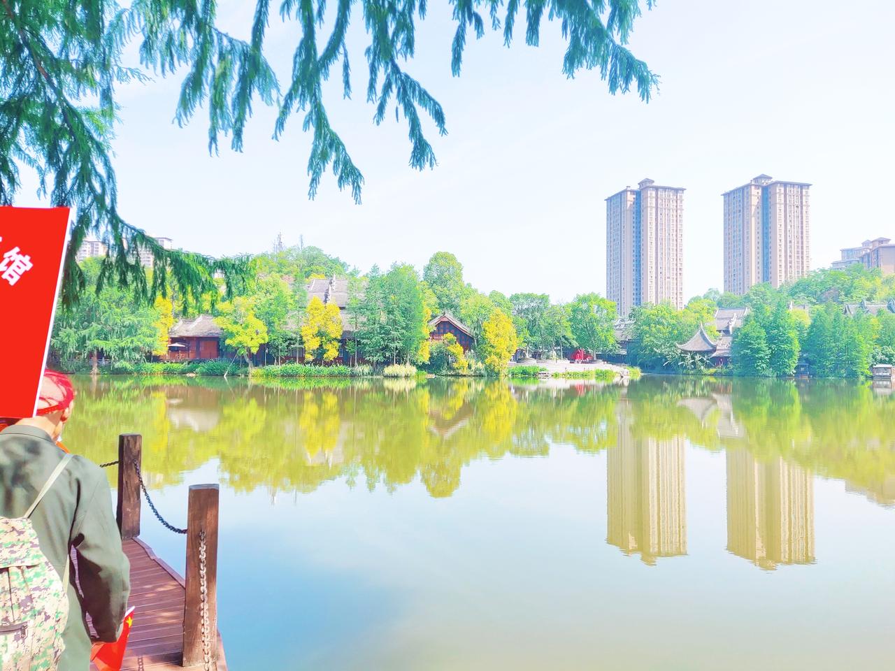 分享一张相册里随手拍的天空