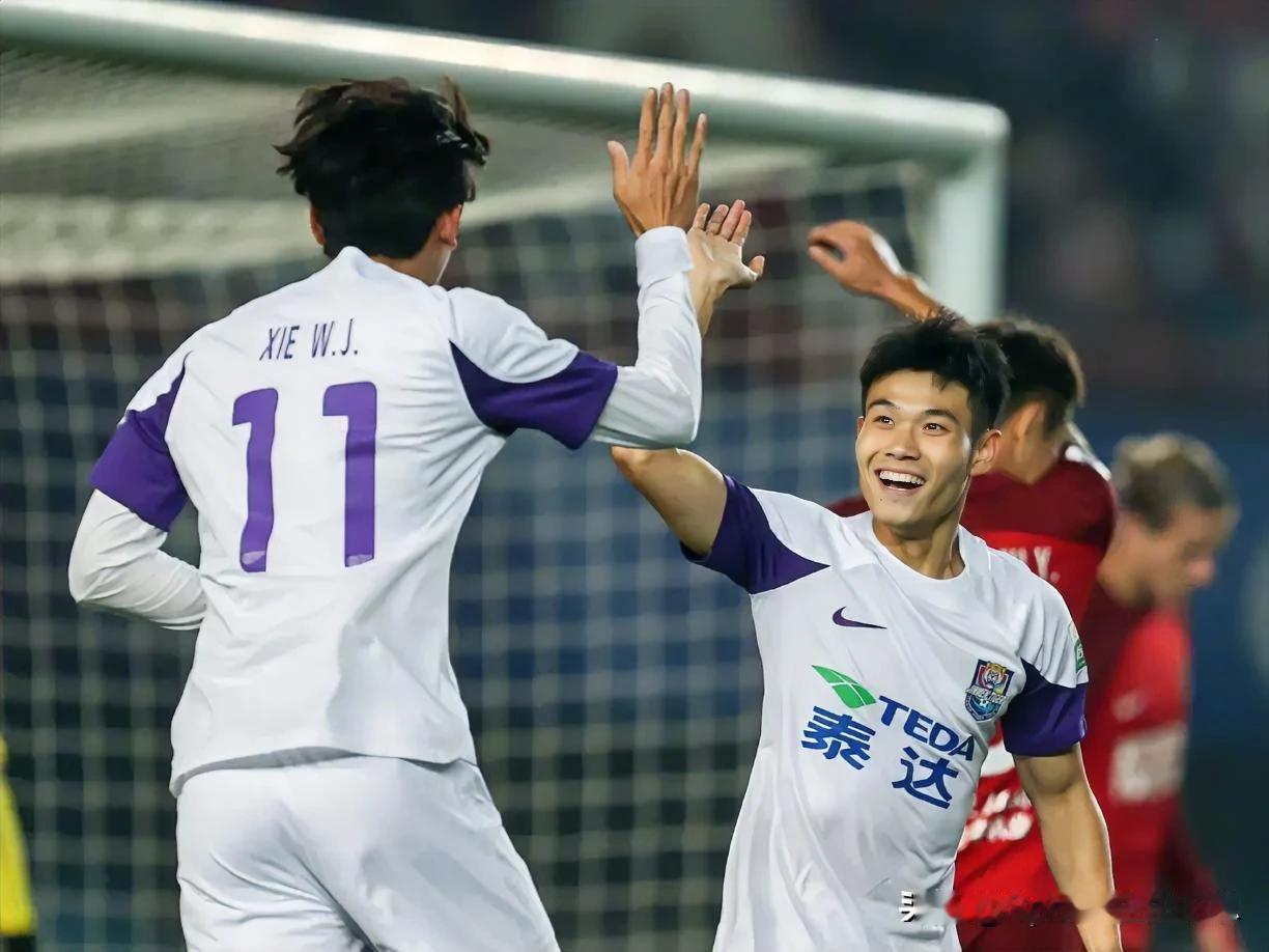 中超联赛5月5日赛程、直播预告、5月4日战报:
(第十轮)
⌚15:30
南通支