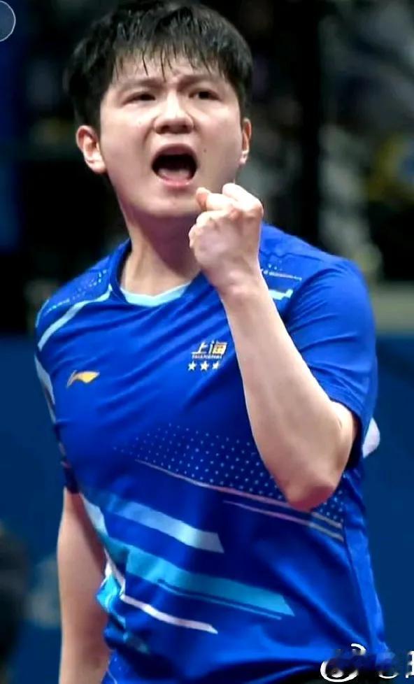 太激动，掌声响起来
恭喜樊振东成功卫冕第十五届全运会男单冠军！也收获了他个人全运
