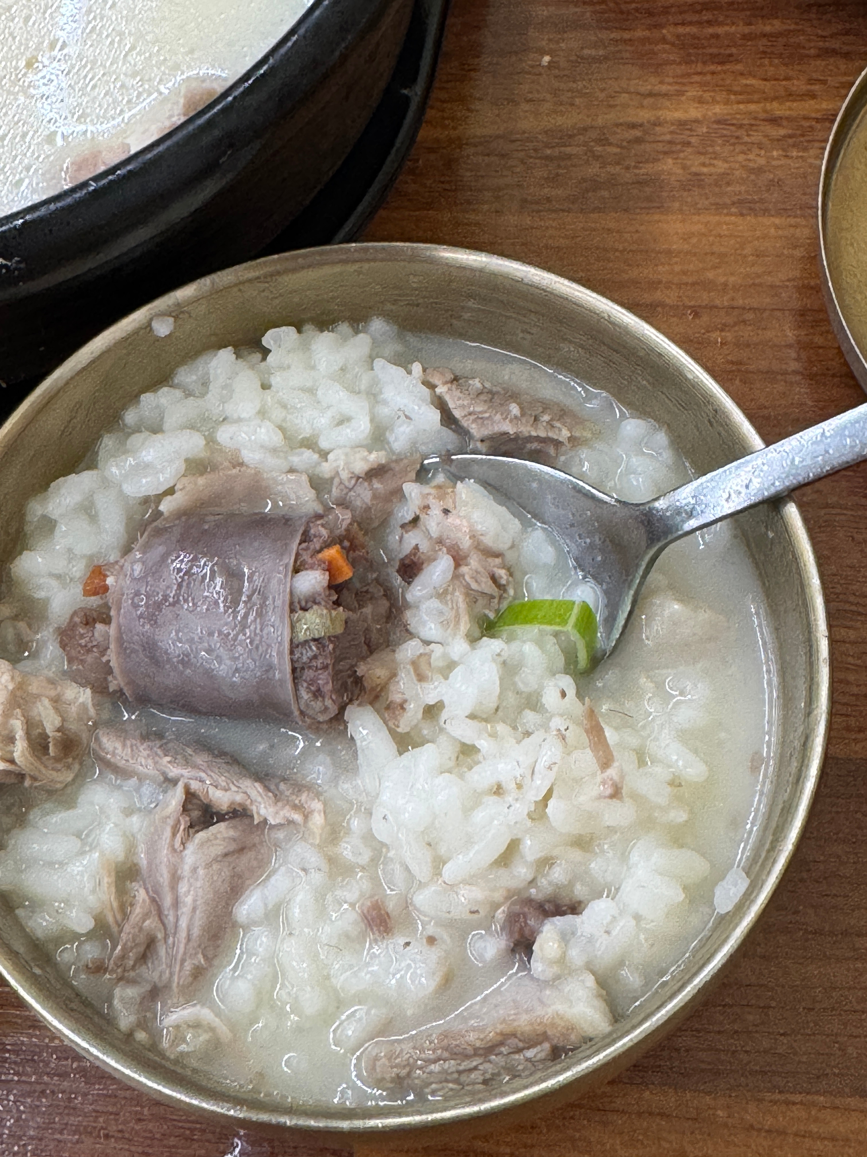 猪肉汤饭我们喜欢你！ 韩国·양산 (Yangsan)