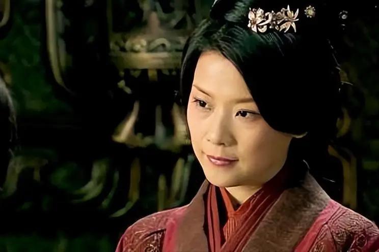 薄姬能在吕后手底下活下来，堪称宫斗界的奇迹。

戚夫人，汉高祖刘邦一生最宠爱的女