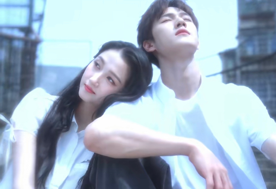 关晓彤李昀锐共创视频，这个剧宣太会了！！青春靓丽的少男少女