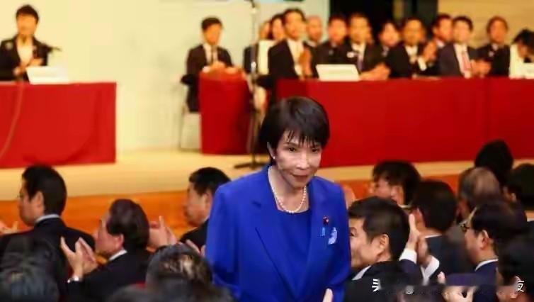 高市野心大，日本已进入失控通道，美国敲打，欲收紧绳索防止脱缰