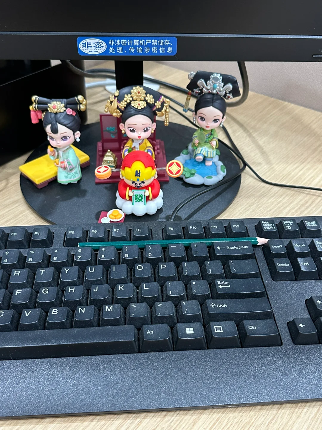 在深圳一个月六千 不包吃住还有必要待吗？